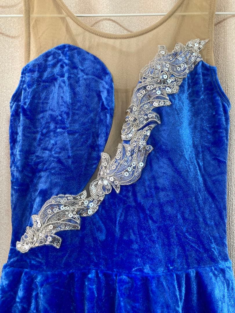 バトントワリング衣装