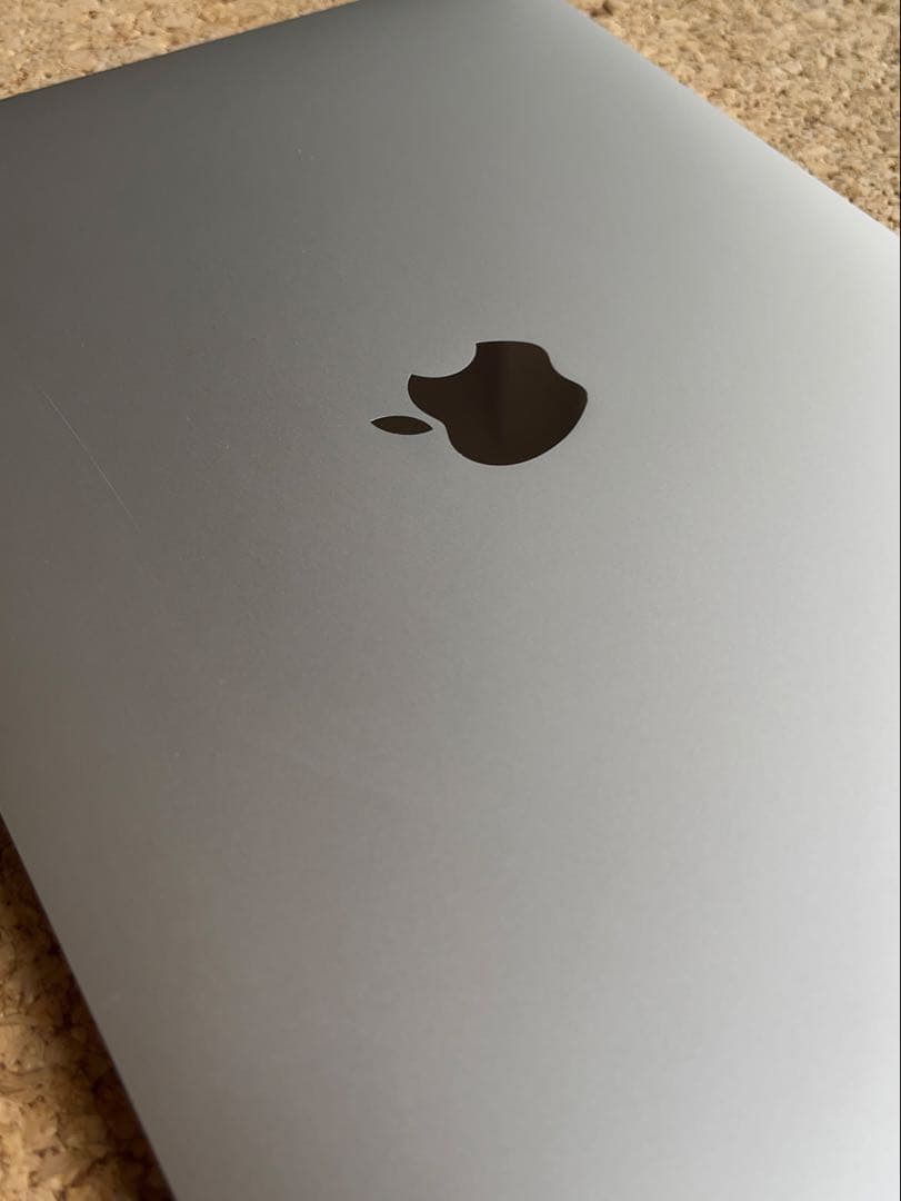 【極美品】MacBook Air 13インチ2019 16GB 1TB