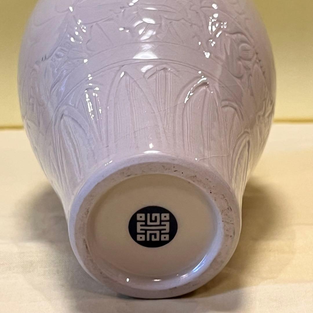 国立故宮博物院　白磁　梅瓶　レプリカ　　オブジェ　置き物　インテリア　花瓶　ツボ