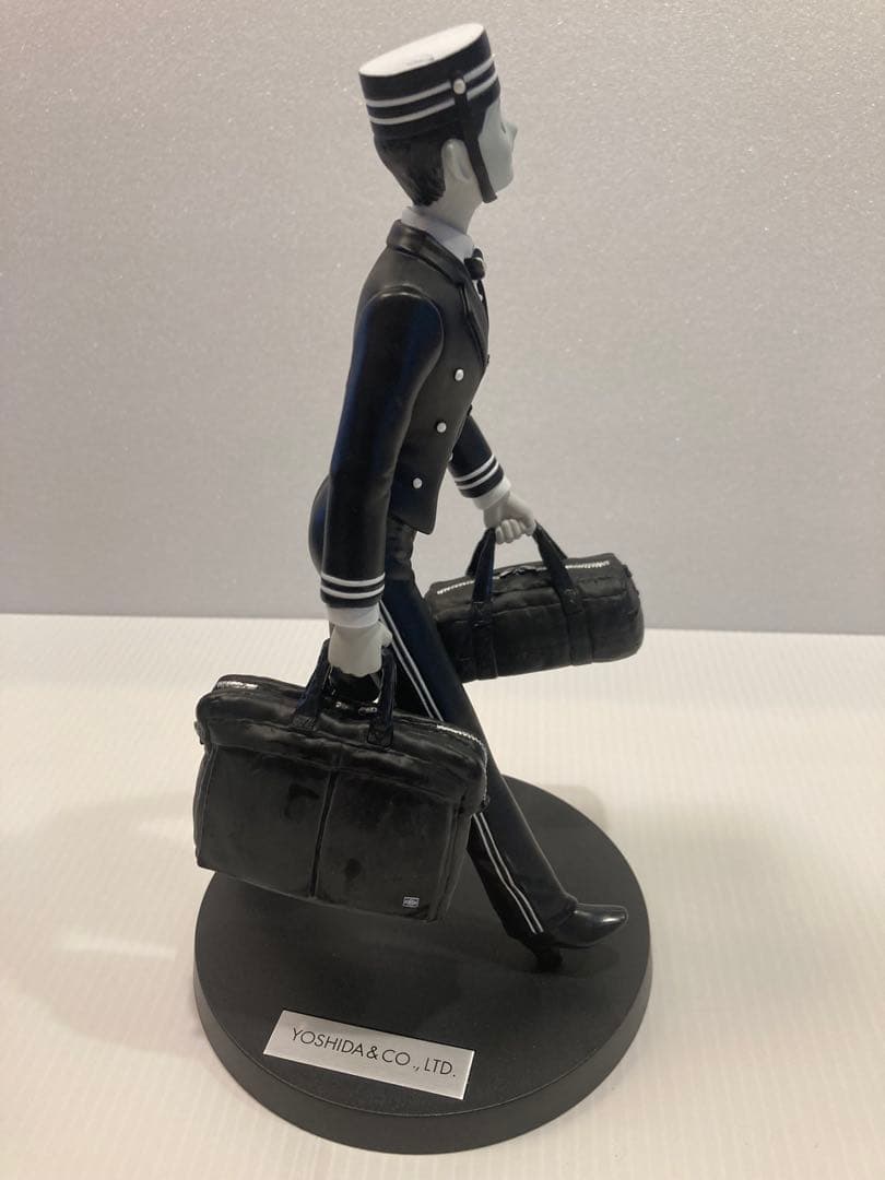 吉田カバン70周年限定品　「ポータードール」　コレクションケース付き　☆美品☆