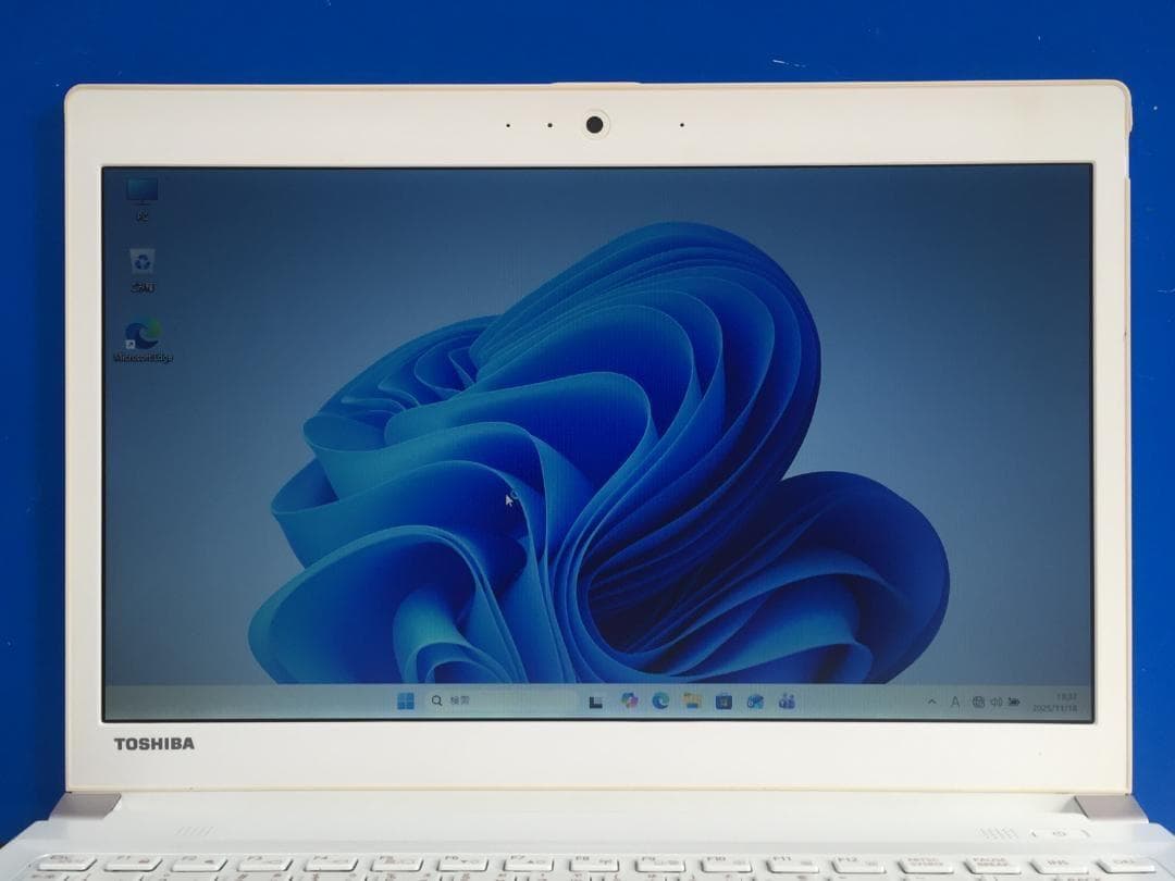 東芝 dynabook R734 13.3型/8G/Offrice/win11