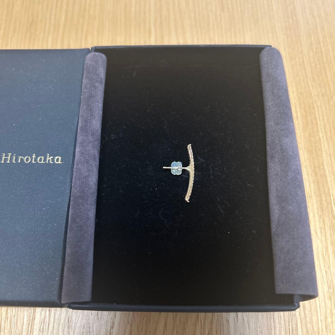 お値下げ！HIROTAKAのロングバーダイヤモンドピアス　タイムセール