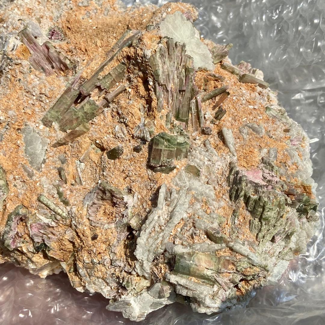 18cm ウォーターメロン　トルマリン　レピドライト　ブラジル　鉱物標本