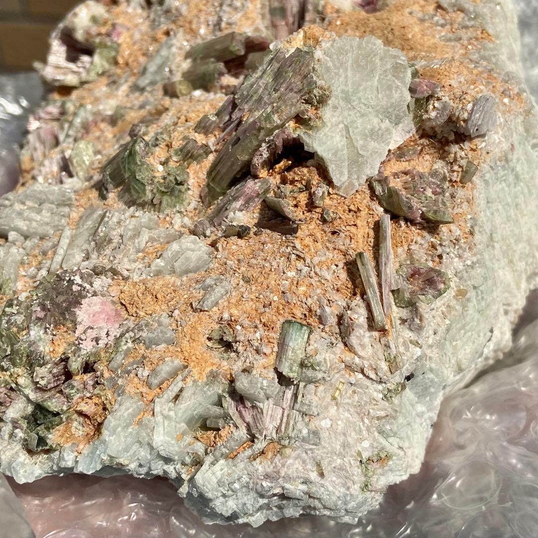 18cm ウォーターメロン　トルマリン　レピドライト　ブラジル　鉱物標本