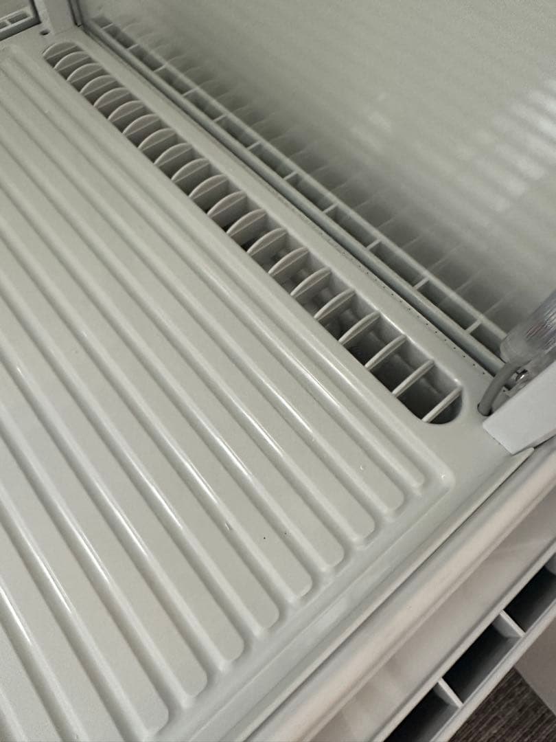 【引き取り限定】ガラス冷蔵庫 ホワイト 3段棚付き　冷蔵ショーケース　卓上