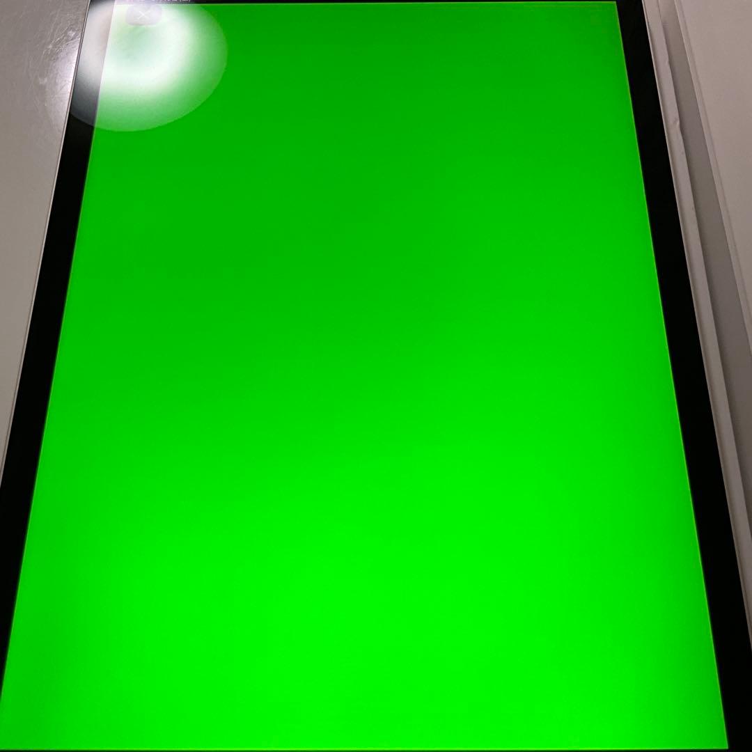 iPad Pro 11インチ 第4世代 少画面傷あり 3K873J/A シルバー