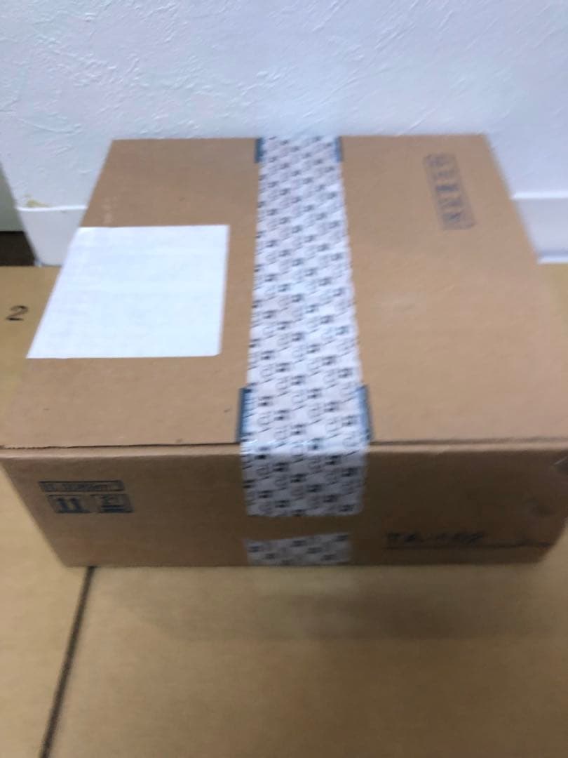 TOA 簡易型アンプ　１０Ｗ TA-102