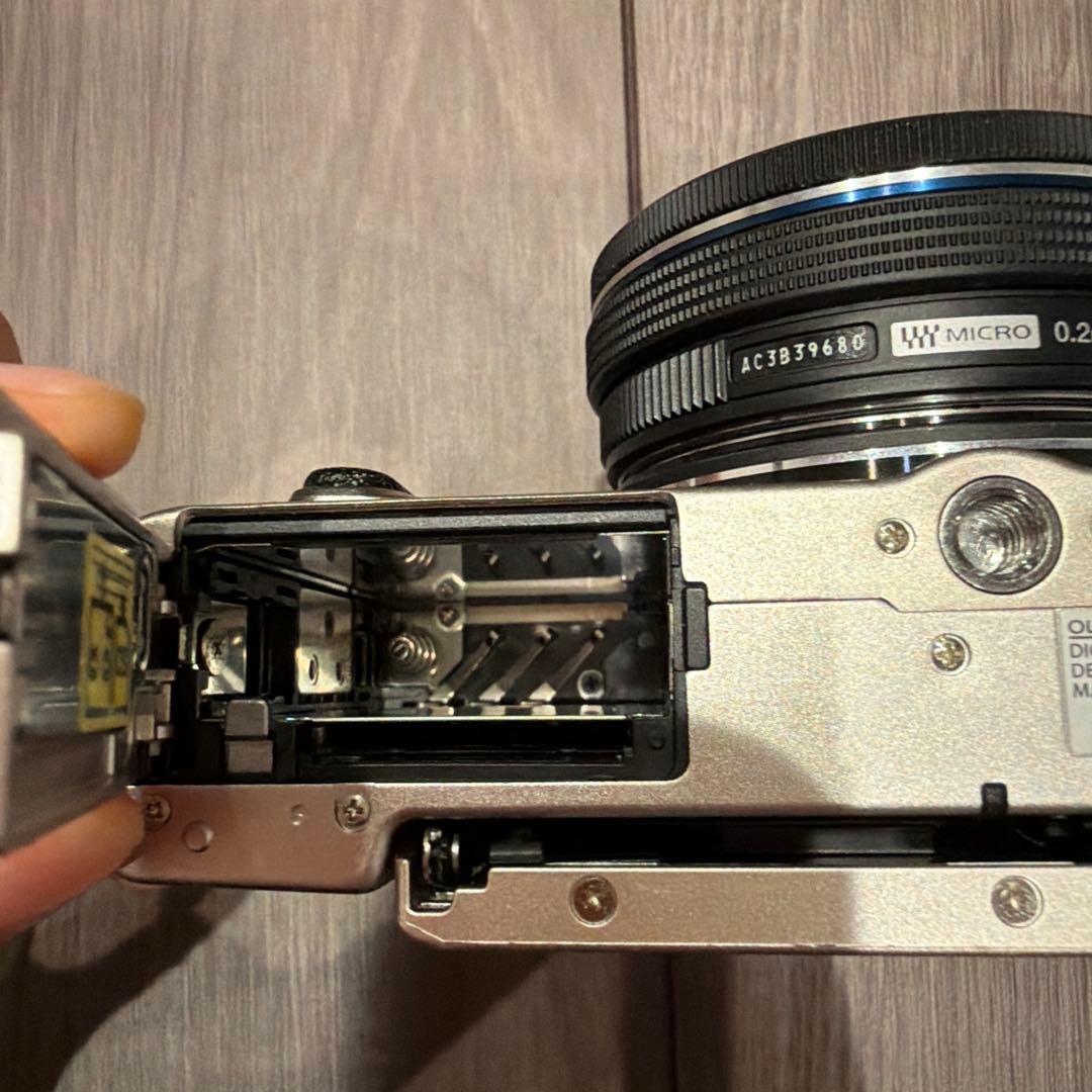 デジタルカメラ Olympus pen E-PL8