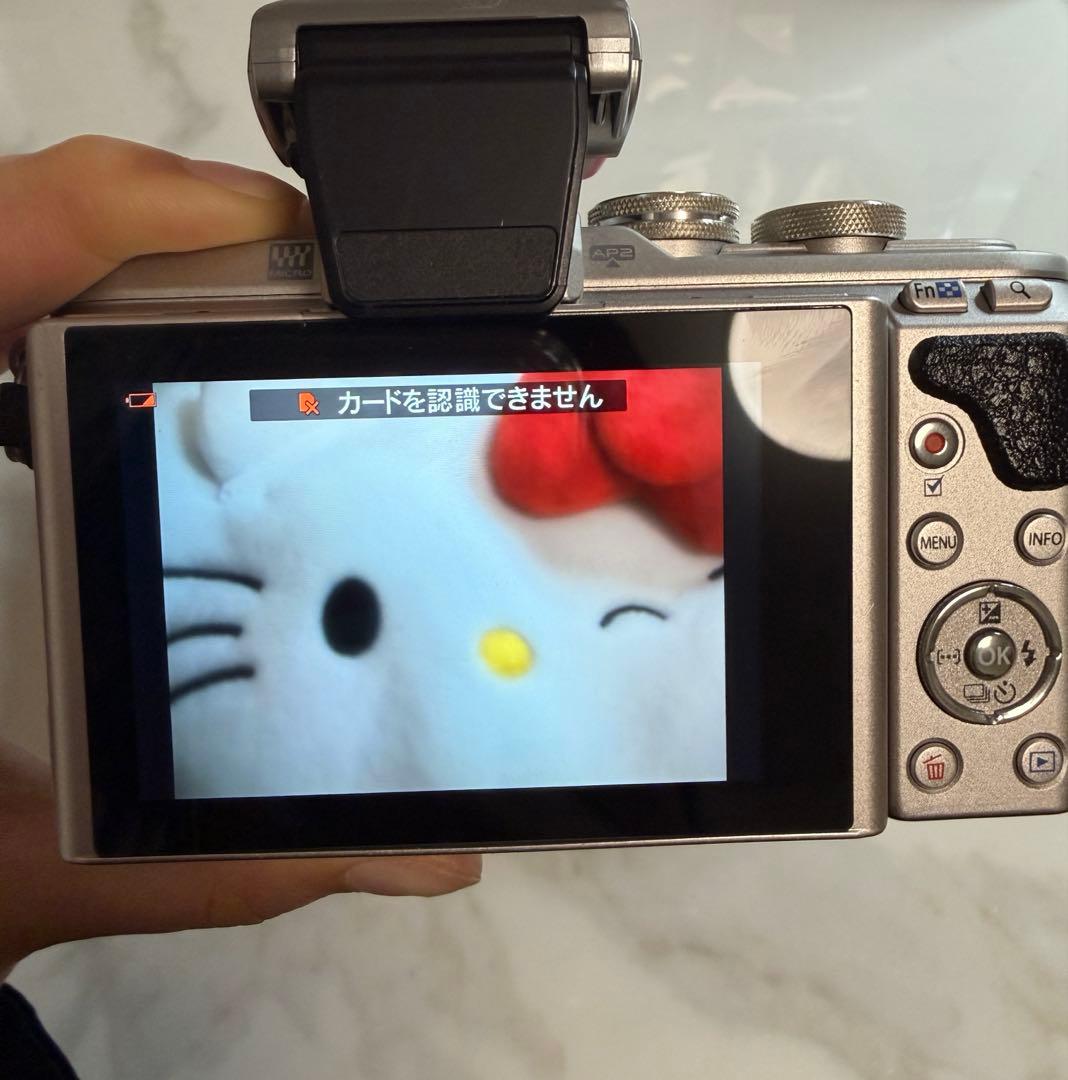 デジタルカメラ Olympus pen E-PL8