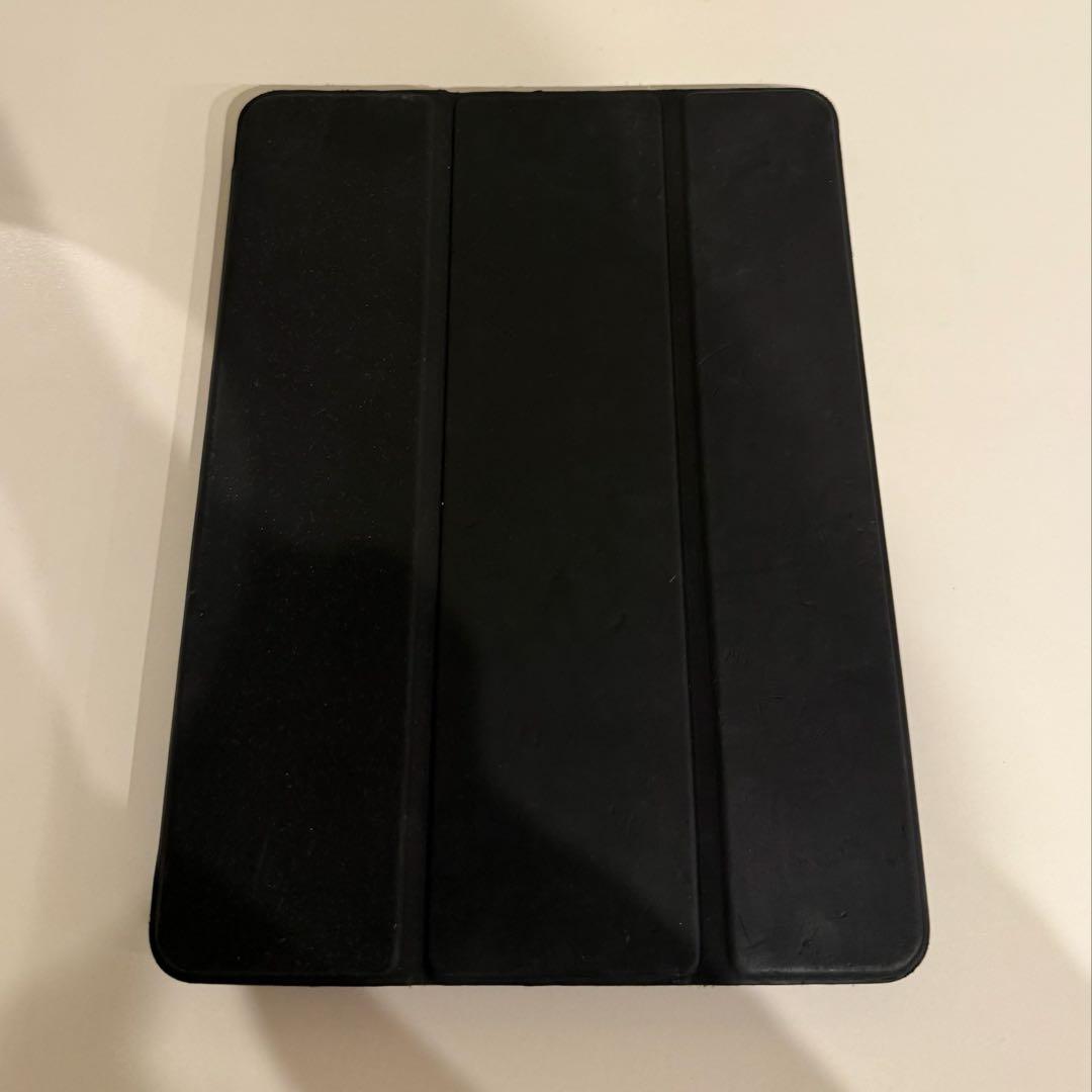 ipad第9世代 本体　64GB 黒いケースカバー付き