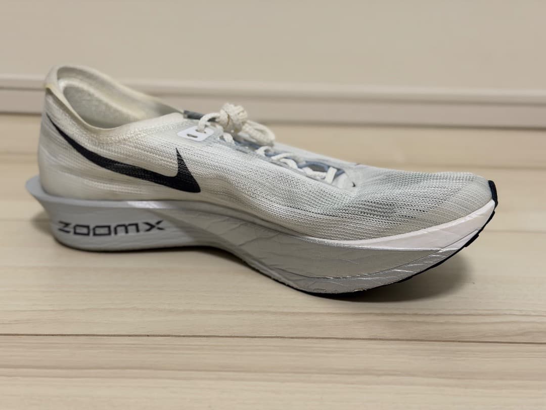 ナイキ ストリークフライ2 ホワイト 28.5cm