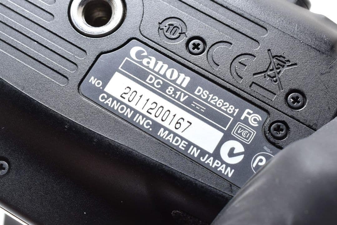 一眼レフ 定番ミドル機✨Canon EOS 60D✨超望遠 ダブルレンズセット✨