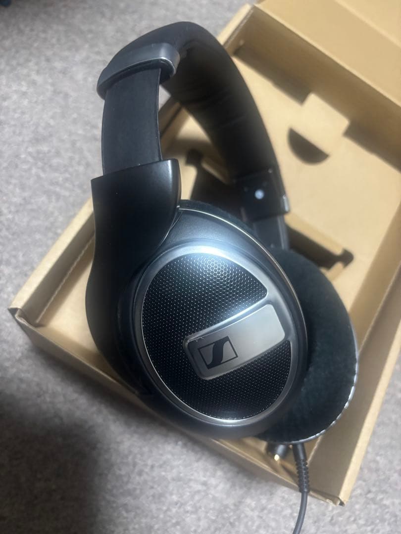 ゼンハイザー　hd599se ほぼ新品