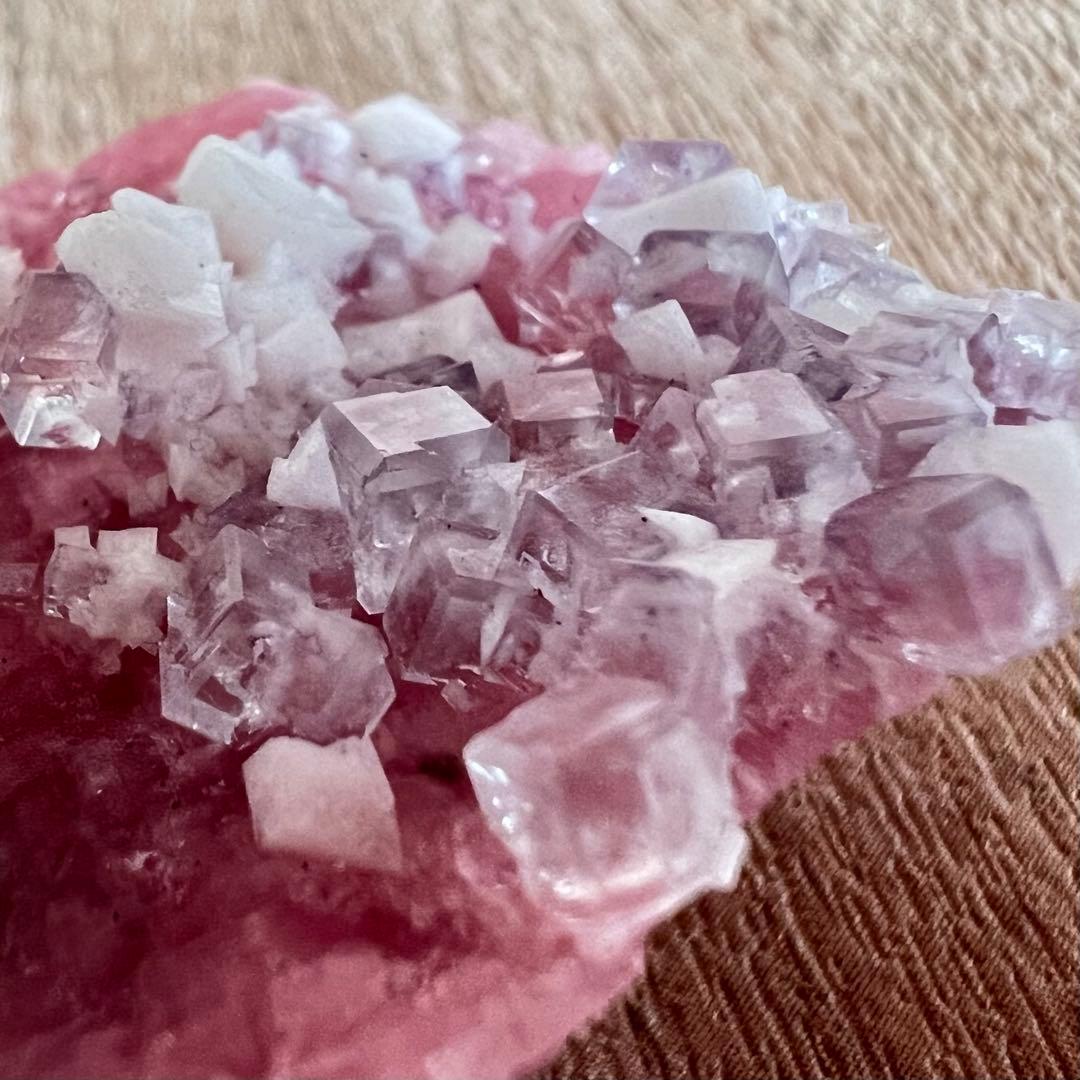 ロードクロサイト フローライト パイライト 42g 鉱物 標本 原石