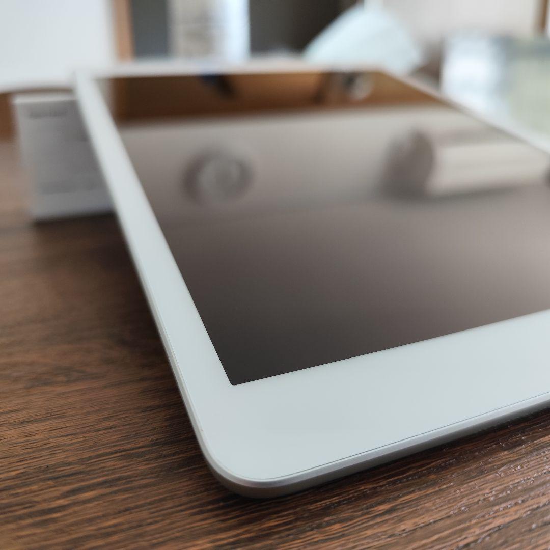 iPad　第8世代　32GB Wi-Fi　アップルペンシル第1世代新品付き