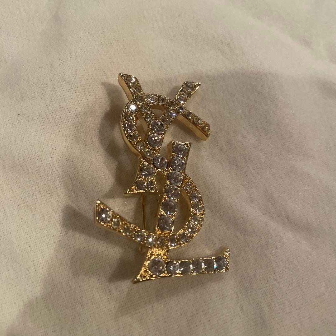 イヴ・サンローラン　ブローチ　美品
