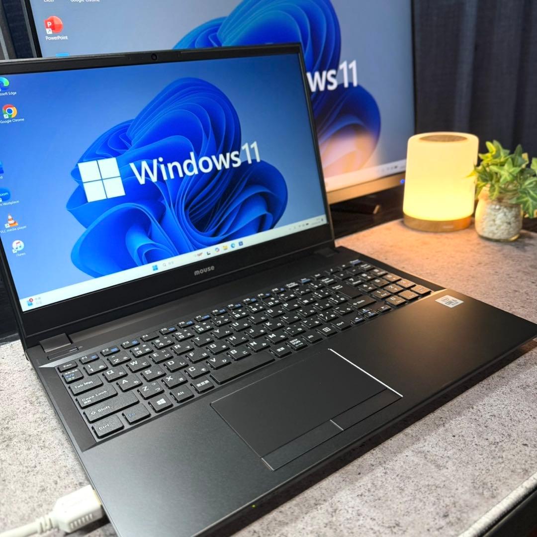 美品 ノートパソコン 10世代 16GB SSD256 HDD1TB 起動15秒