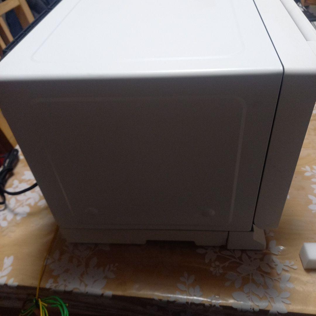 TOSHIBA 　ERーVS23 単機能電子レンジ ホワイト