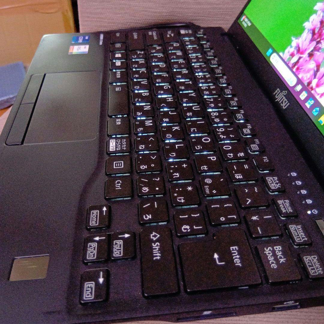 B③ 富士通　ＦＭＶＵ34014　U9311/F