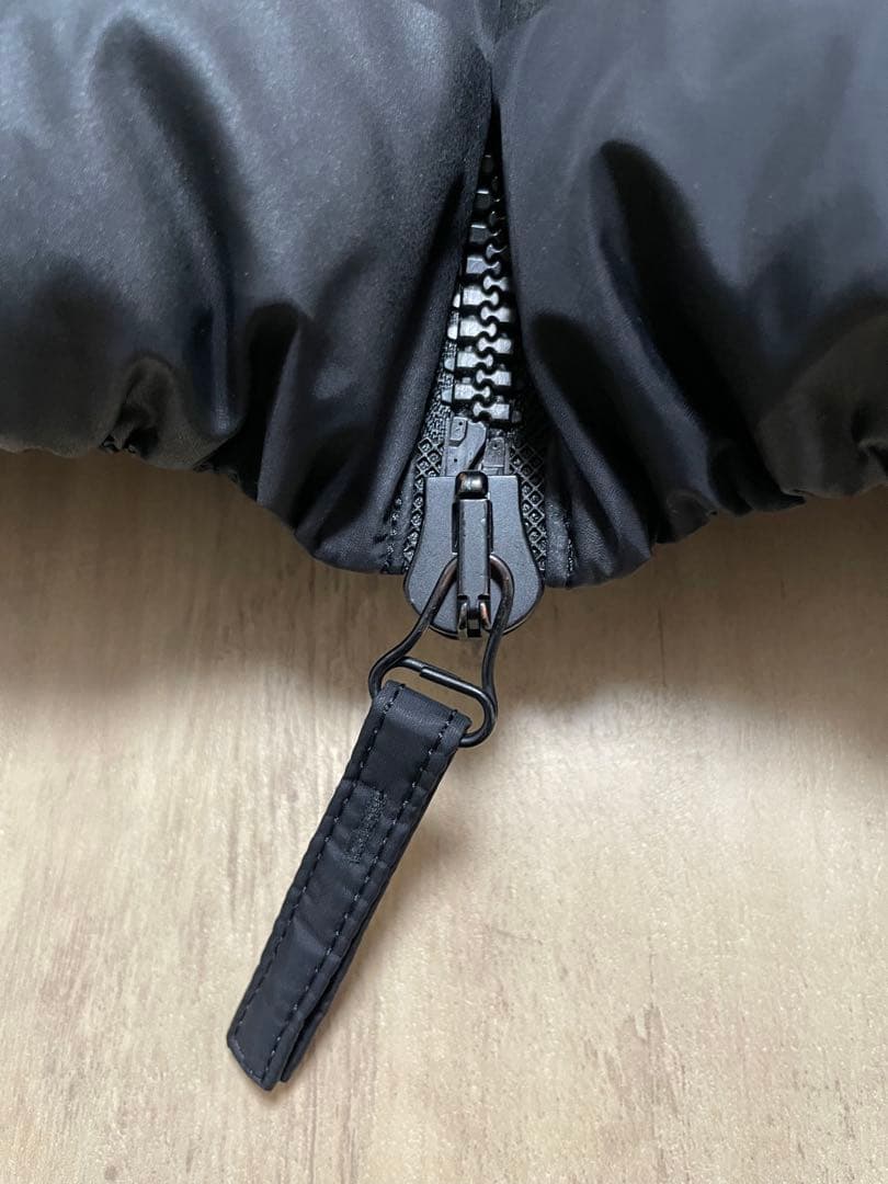 ハイドロゲンxデュベティカ迷彩　ダウンベスト　ブラック　46 カモフラージュ