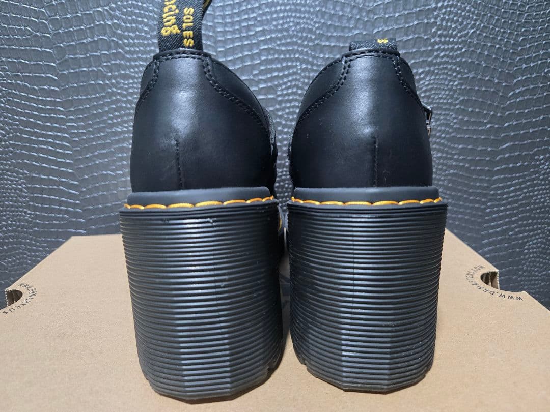 Dr.Martens　メリージェーン