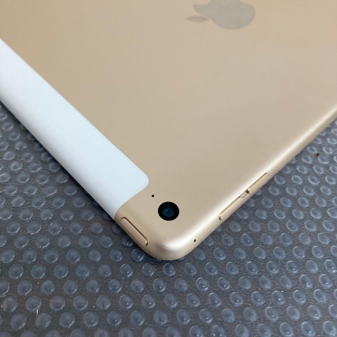 2551 電池最良好☆iPad mini4 第4世代 16GB SIMフリー☆