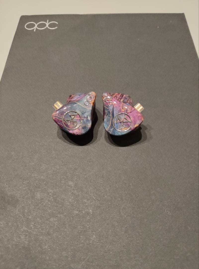 イヤホン qdc Dmagic 3D