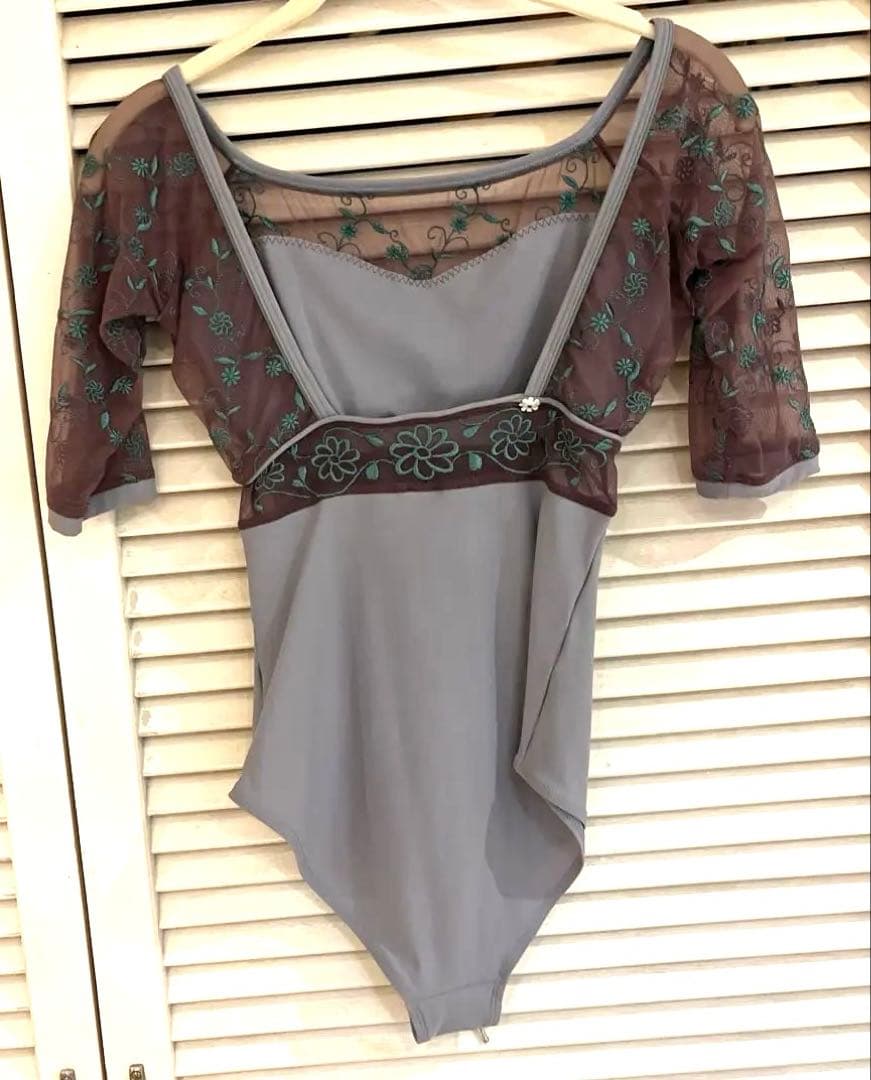 dellalo milano デラロミラノ Vittoria