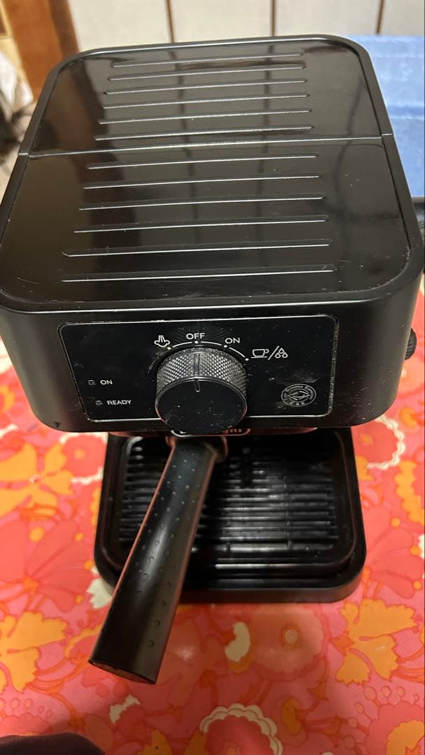 デロンギ　エスプレッソマシン　スティローザ