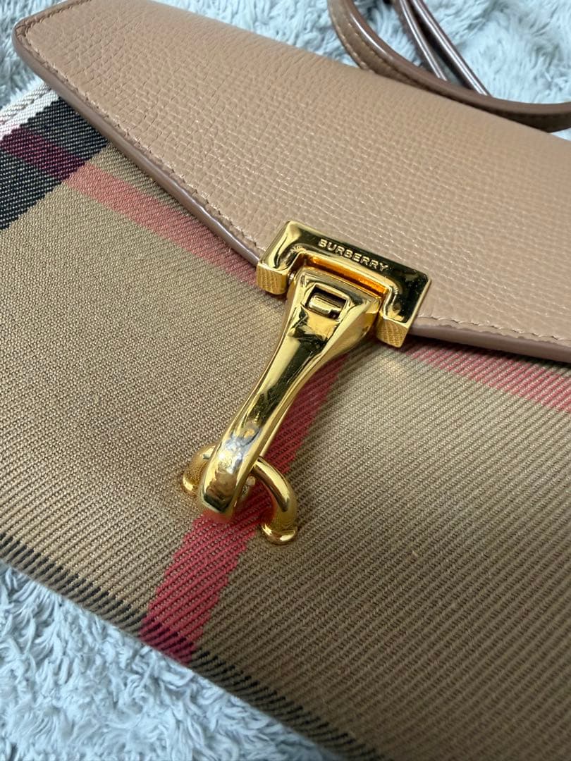 BURBERRY ショルダー ベージュ チェック レザー