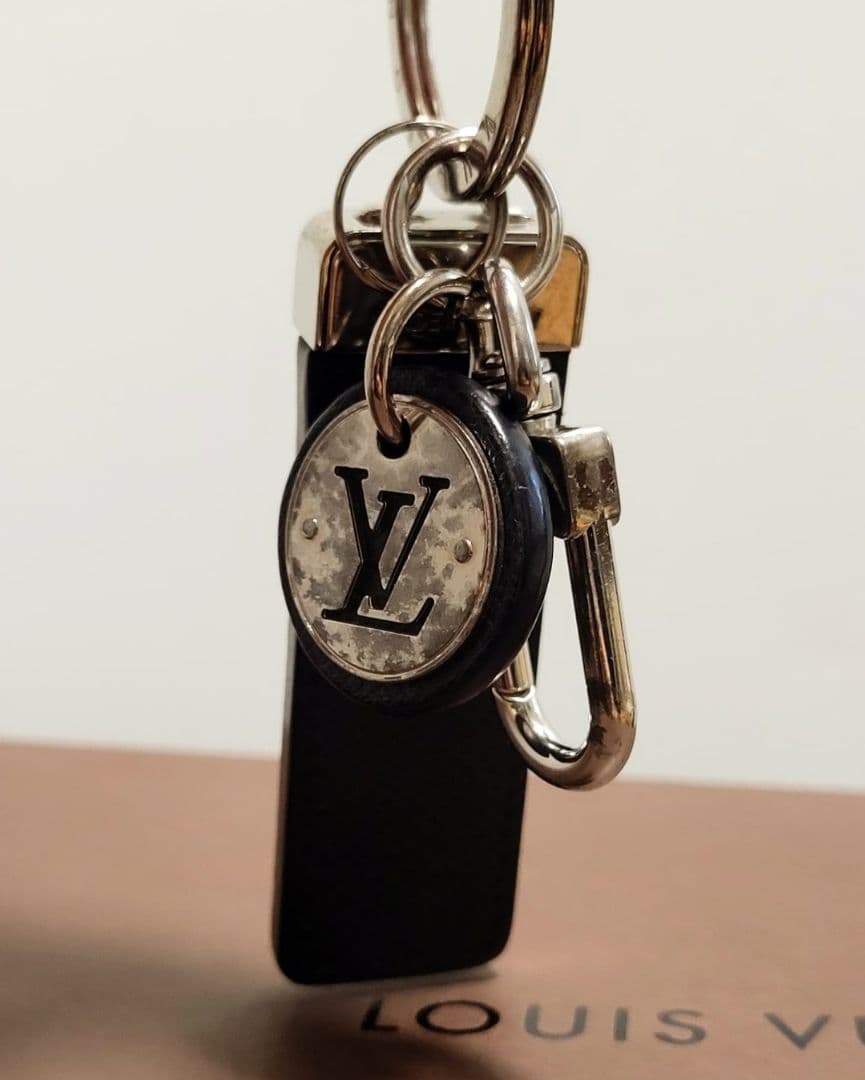 【金木】　ルイヴィトン　キーホルダー　キーリング　サークル　キーケース