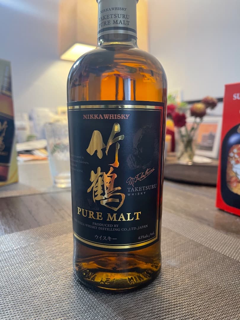 NIKKA TAKETSURU PURE MALT 竹鶴ピュアモルト 700ml