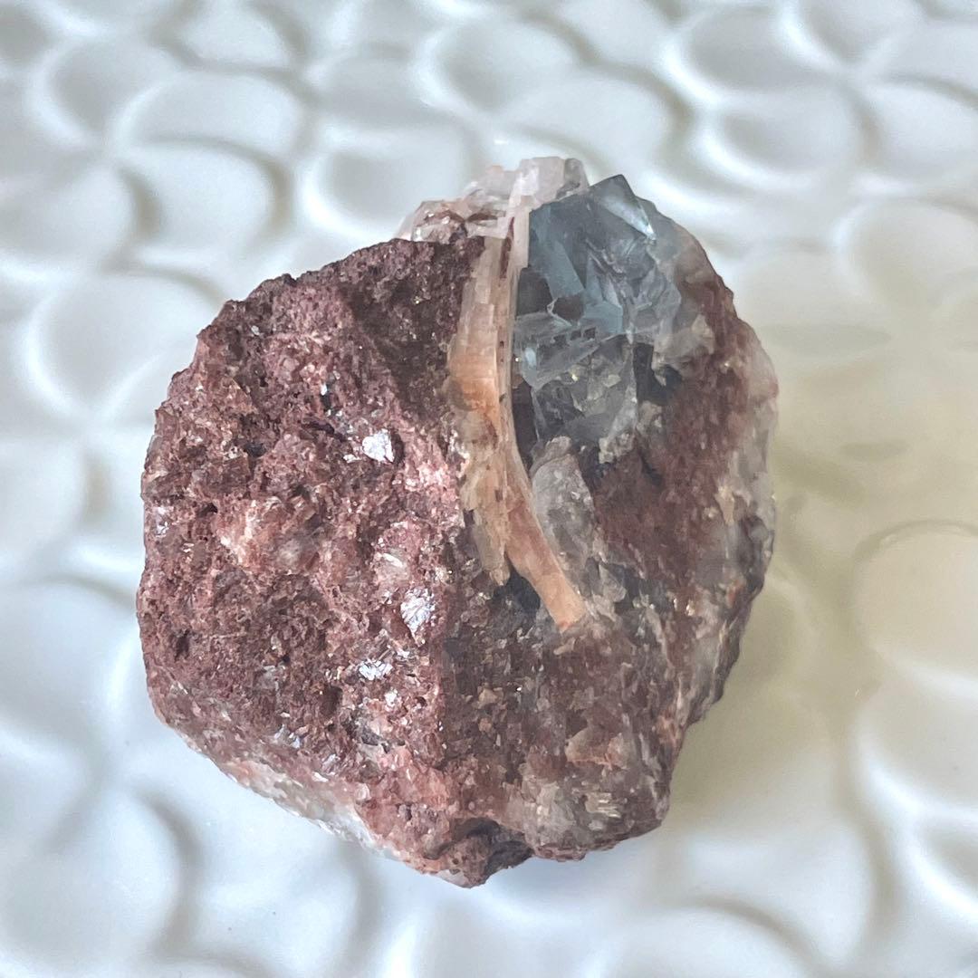 イングランド Gutterby Pit産 フローライト 蛍石 鉱物標本 原石