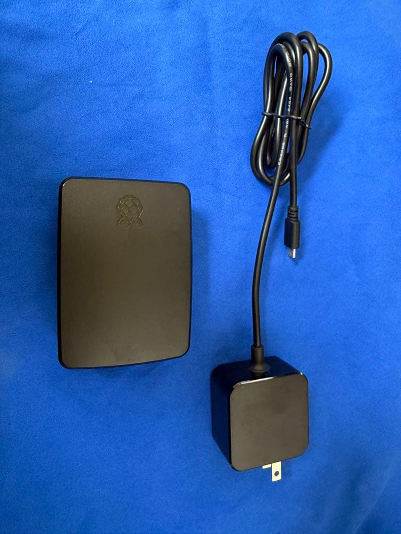 Raspberry Pi 5 / 4GB + 公式ケース(ブラック)+アダプター