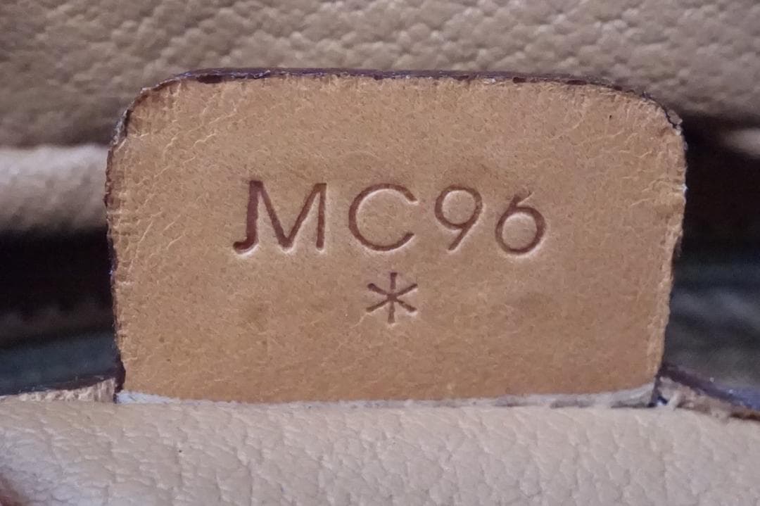 CELINE セリーヌ マカダム ハーフムーン ハンドバッグ ブラウン