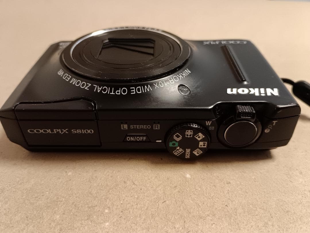 Nikon COOLPIX S8100 コンパクトデジタルカメラ