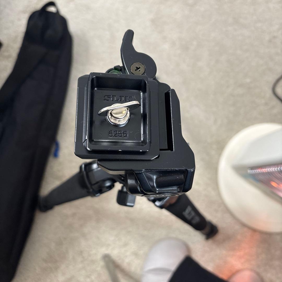 SLIK 三脚　カーボンマスター 723 FL