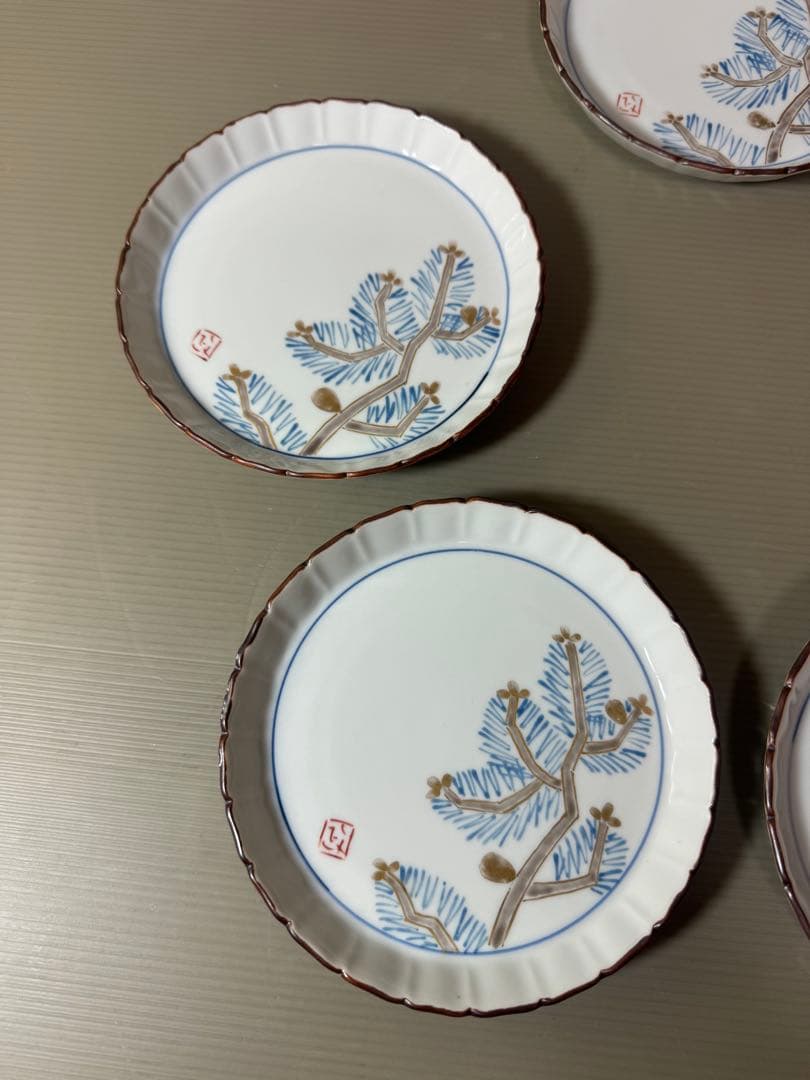 2929 有田焼　松文皿　5客　未使用