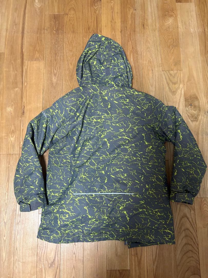 コロンビア　スキーウェア上下　キッズＭ(10-12)