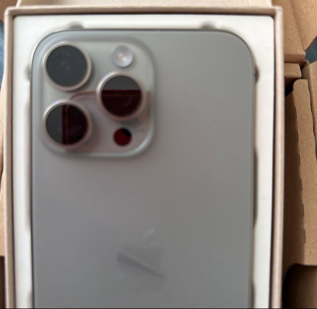 Applecare＋付きiPhone16 Pro Max 256GB ナチュラル