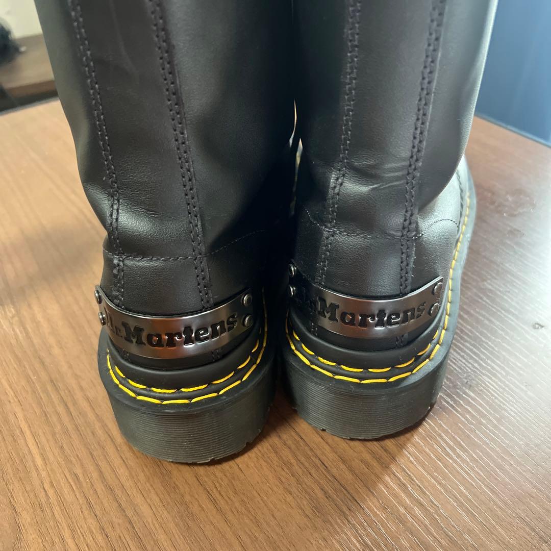ドクターマーチン ブーツ