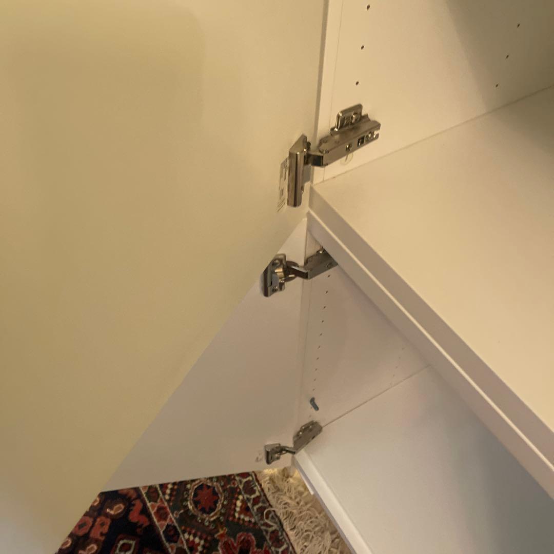 キャビネット　扉付き　美品