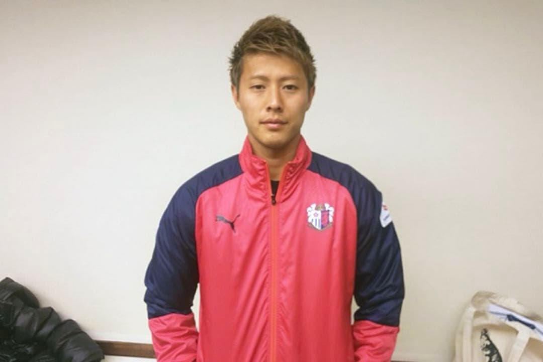 ♦︎美品♦︎Mサイズセレッソ大阪ウインドブレーカー