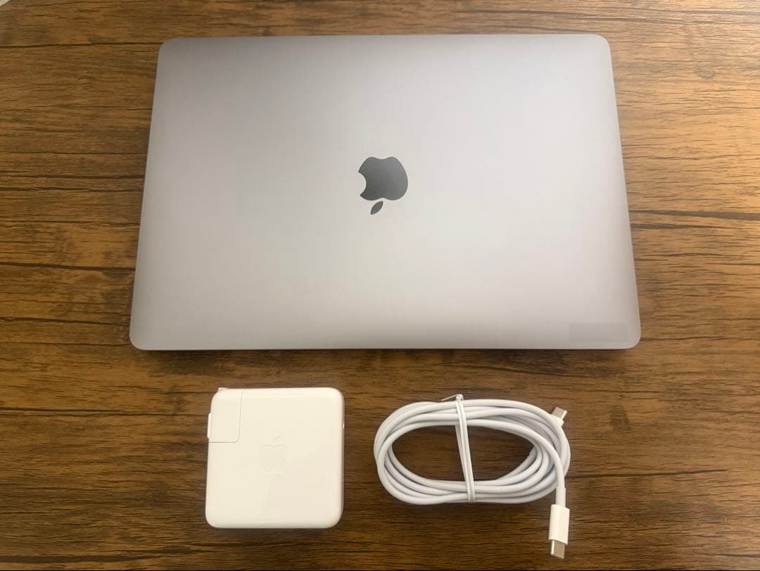 MacBook Pro M1メモリ16GB/SSD512 13インチ
