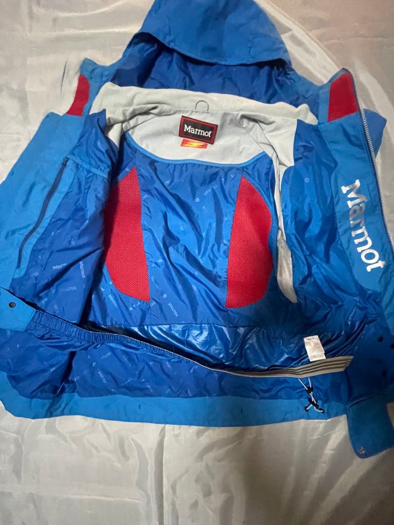 Marmotマーモットスキーウェア上下セット　ヒートナビ　Мサイズ