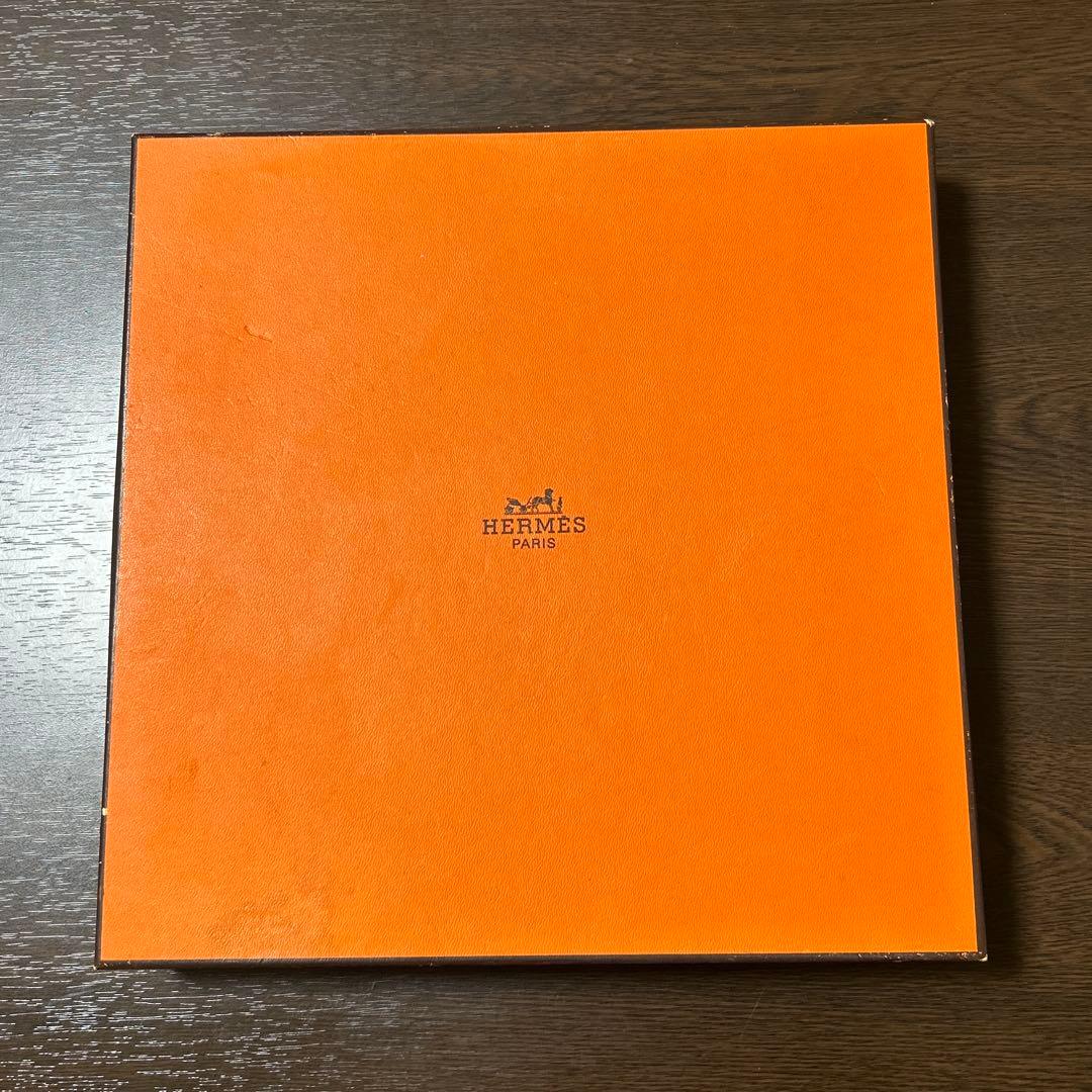 美品　HERMES エルメス　箱付き　シェーヌダンクル　チェーン柄　27cm大皿