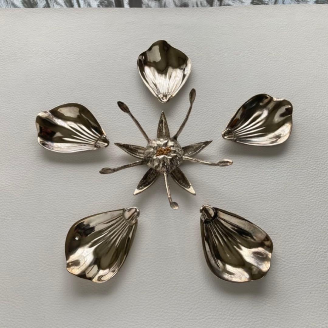 花びら トレイ プレート 小物置き 灰皿 置物 金属 銀色 レトロ ヴィンテージ