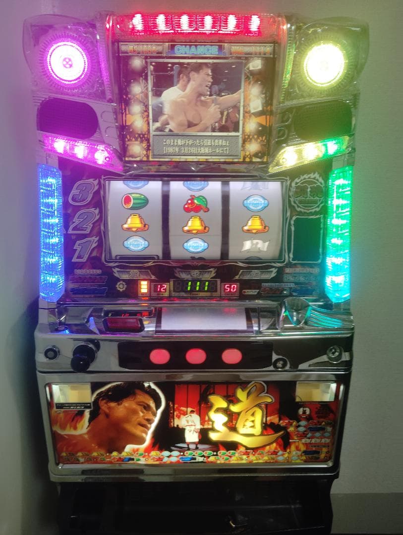 アントニオ猪木が元気にするパチスロ機　実機　パチスロ　実機