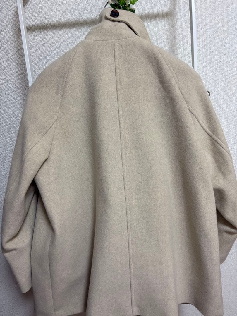 ウール100% アーバンリサーチ ハーフコート