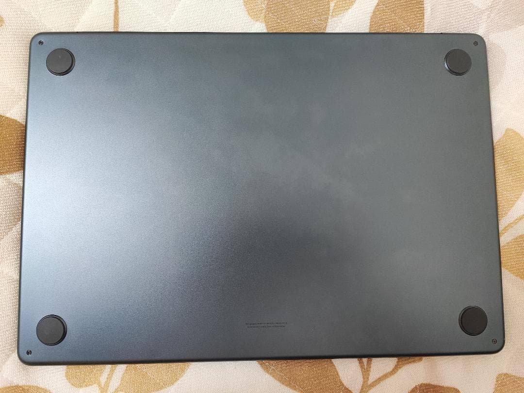 Macbook Air M3/24GB/1TB/15インチ